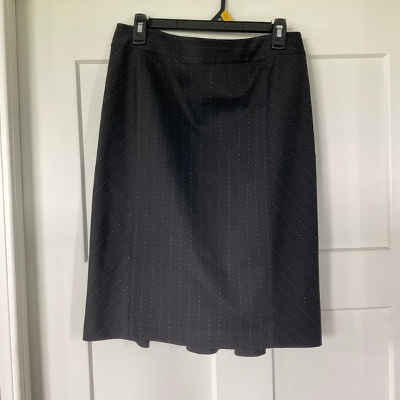 Express Pinstriped Pencil Skirt with Rear Flared Hem Y2K - Picture 1 of 9
